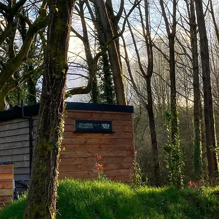 The Cabin In The Woods Romsey Exterior photo